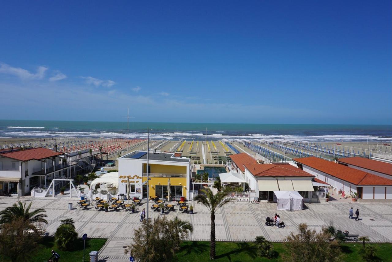 Alba Sul Mare Ξενοδοχείο Λίντο ντι Καμαϊόρε Εξωτερικό φωτογραφία